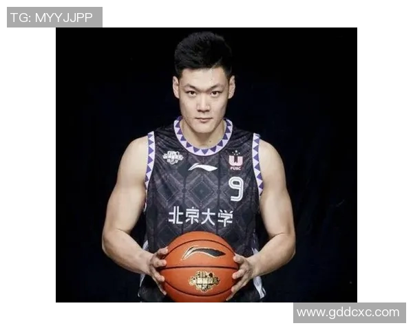 姚明携手张宁共话篮球梦想与未来发展之路