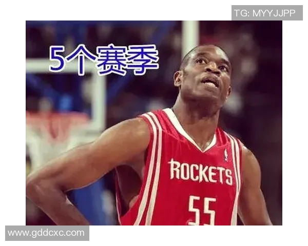 姚明队友韦斯特的篮球生涯与传奇故事回顾